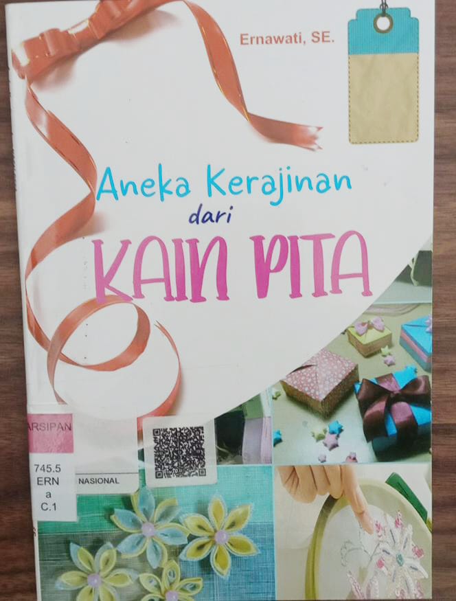 Aneka Kerajinan dari kain pita 