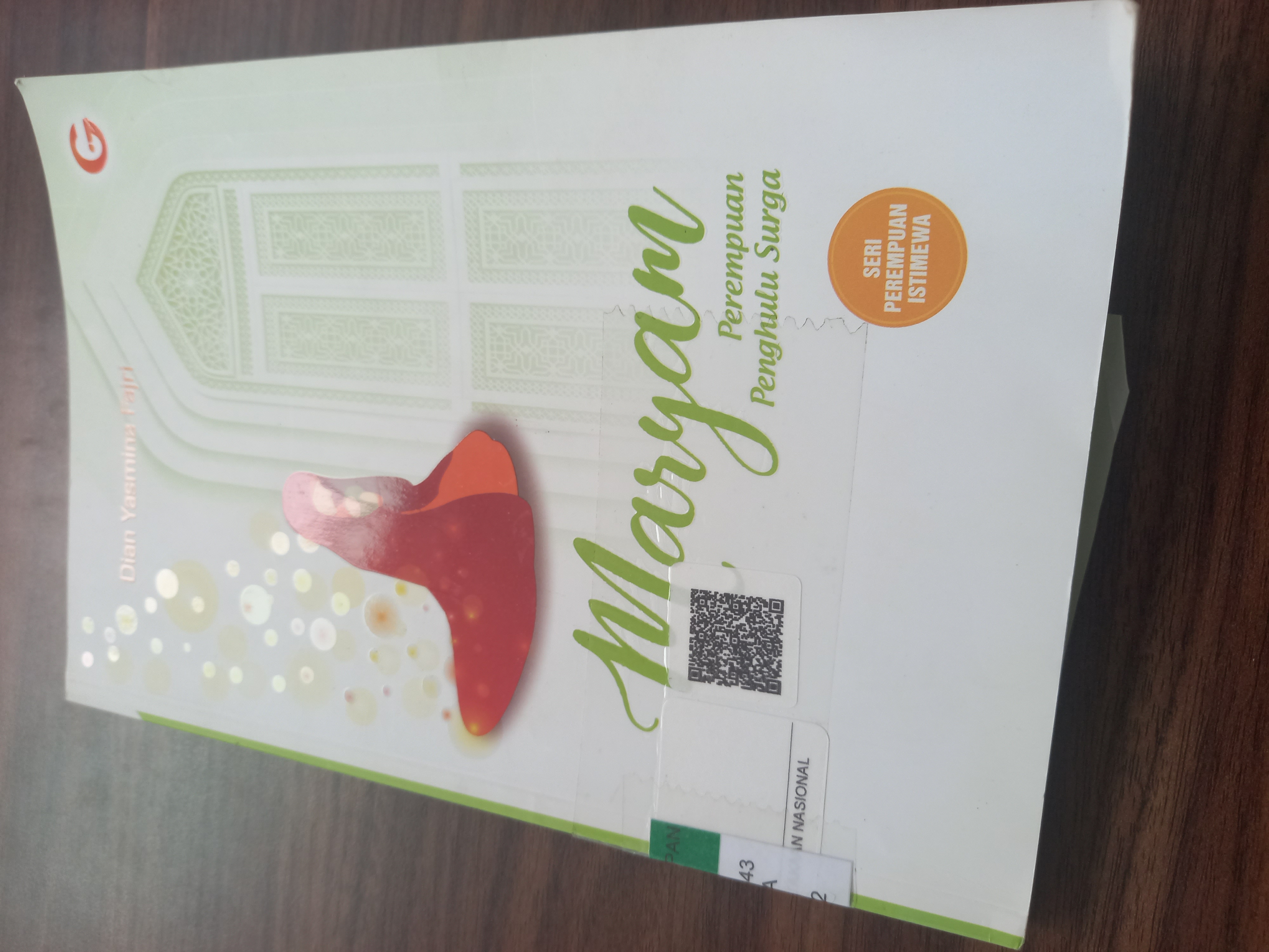 Maryam : perempuan penghulu surga 