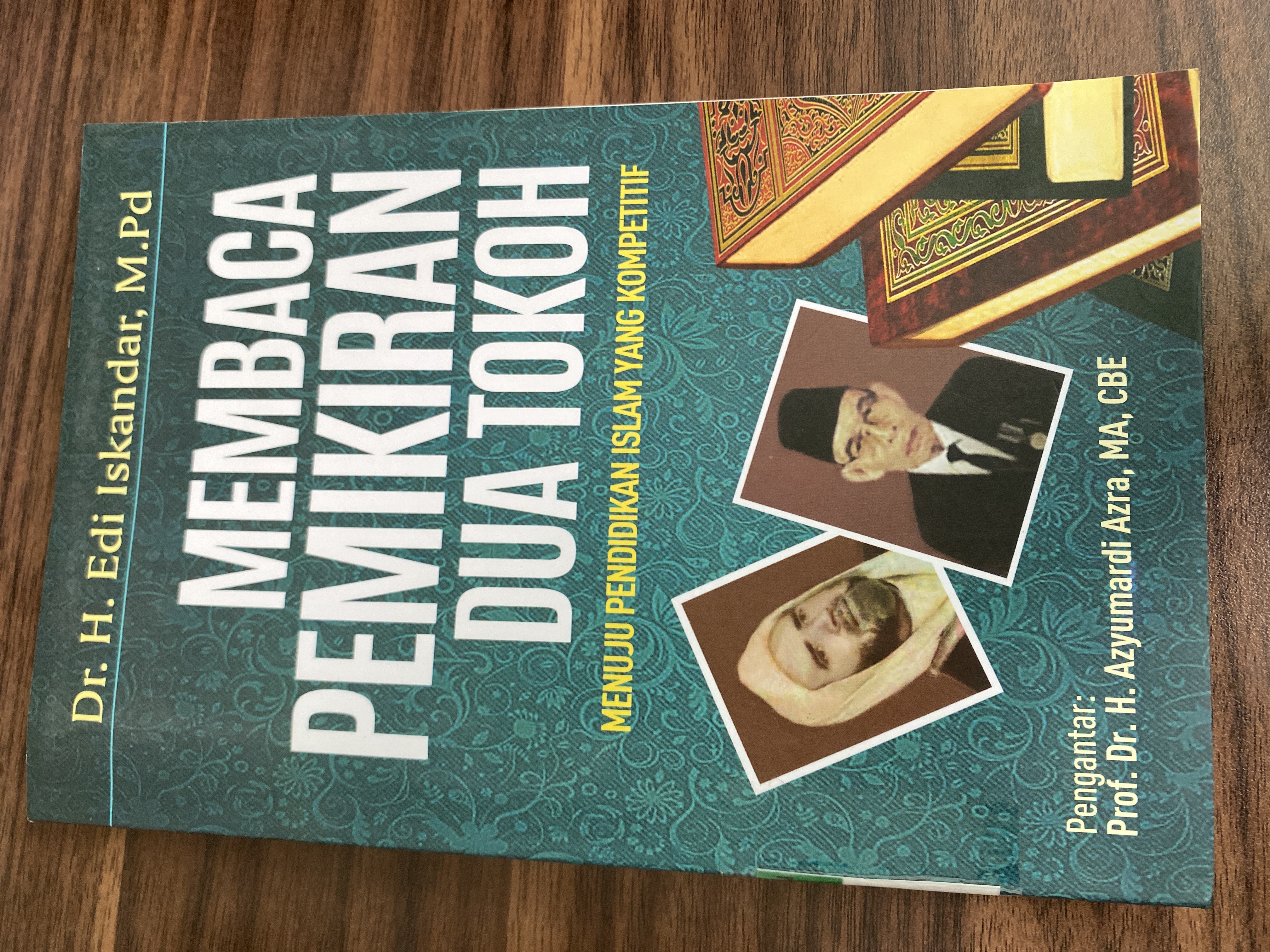 Membaca Pemikiran Dua Tokoh 