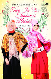 Busana Muslimah Two In One Eksplorasi Brokat 